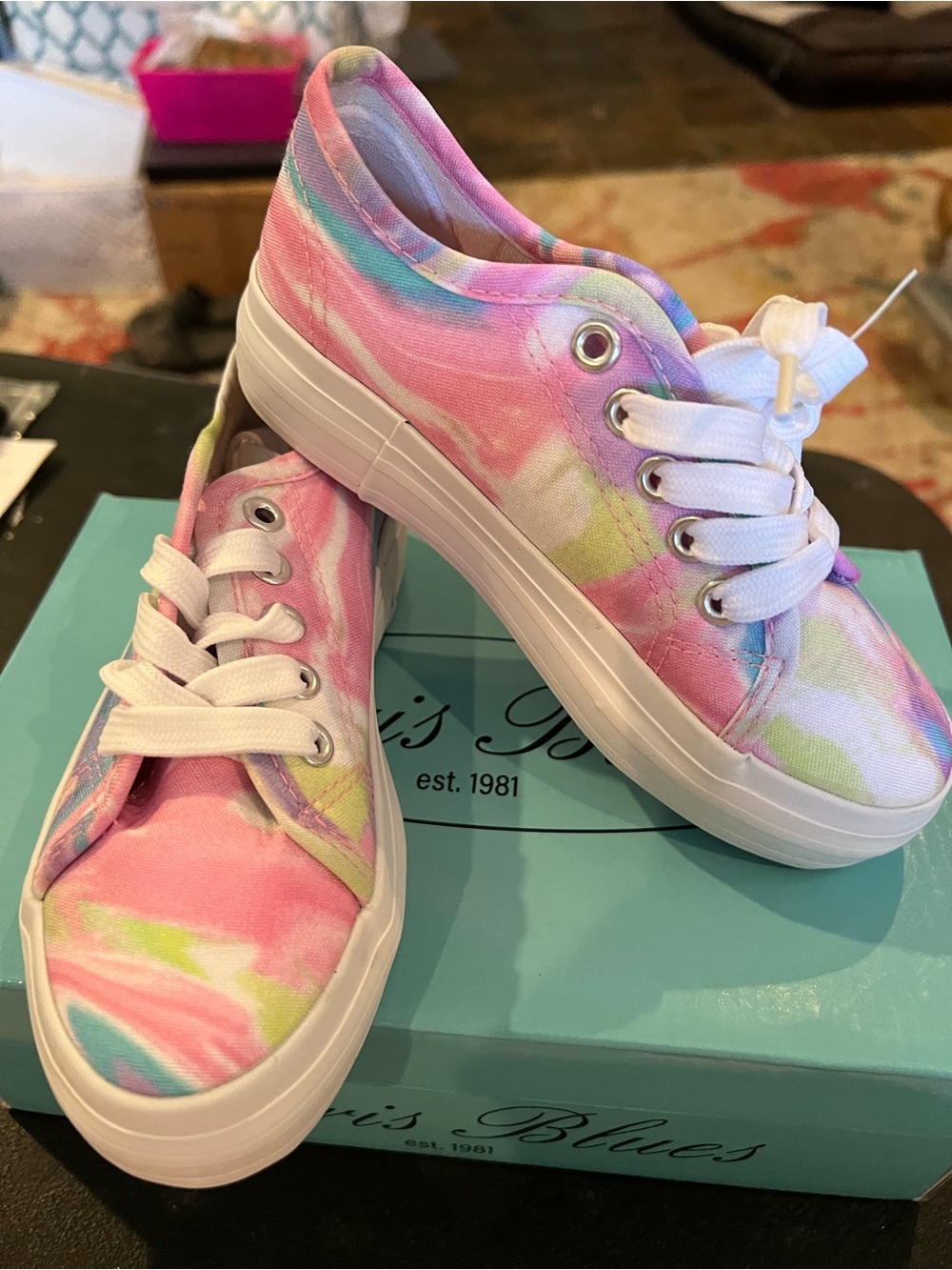 Paris Blues Kids Tie-Dye Pink Blue Green Low-Top Sneakers